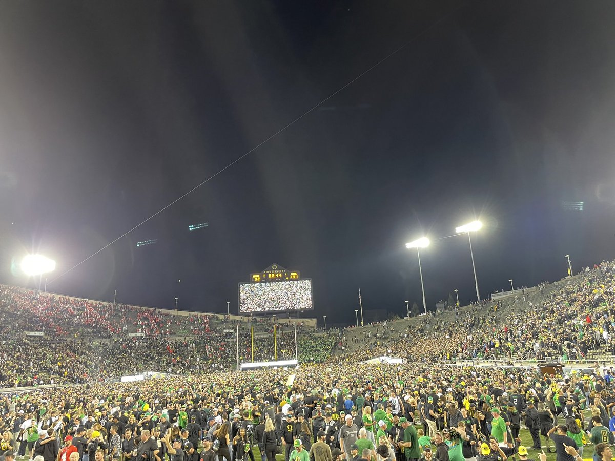 Legalize_Quack's tweet image. Happy July!
The last month of the year without College Football.