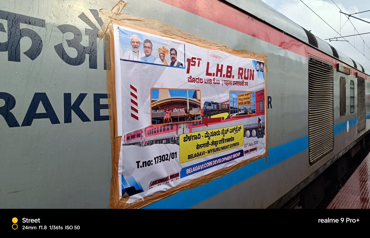 Ushering of New Era in #Belagavi
First Run of LHB Coach.
Belagavi Mysuru Night Express.
Efforts of <a href="/Hulikavishri/">SHRIDHAR R HULIKAVI (ಶ್ರೀಧರ ರಾ ಹುಲಿಕವಿ)</a> and Belagavi Core Development Group