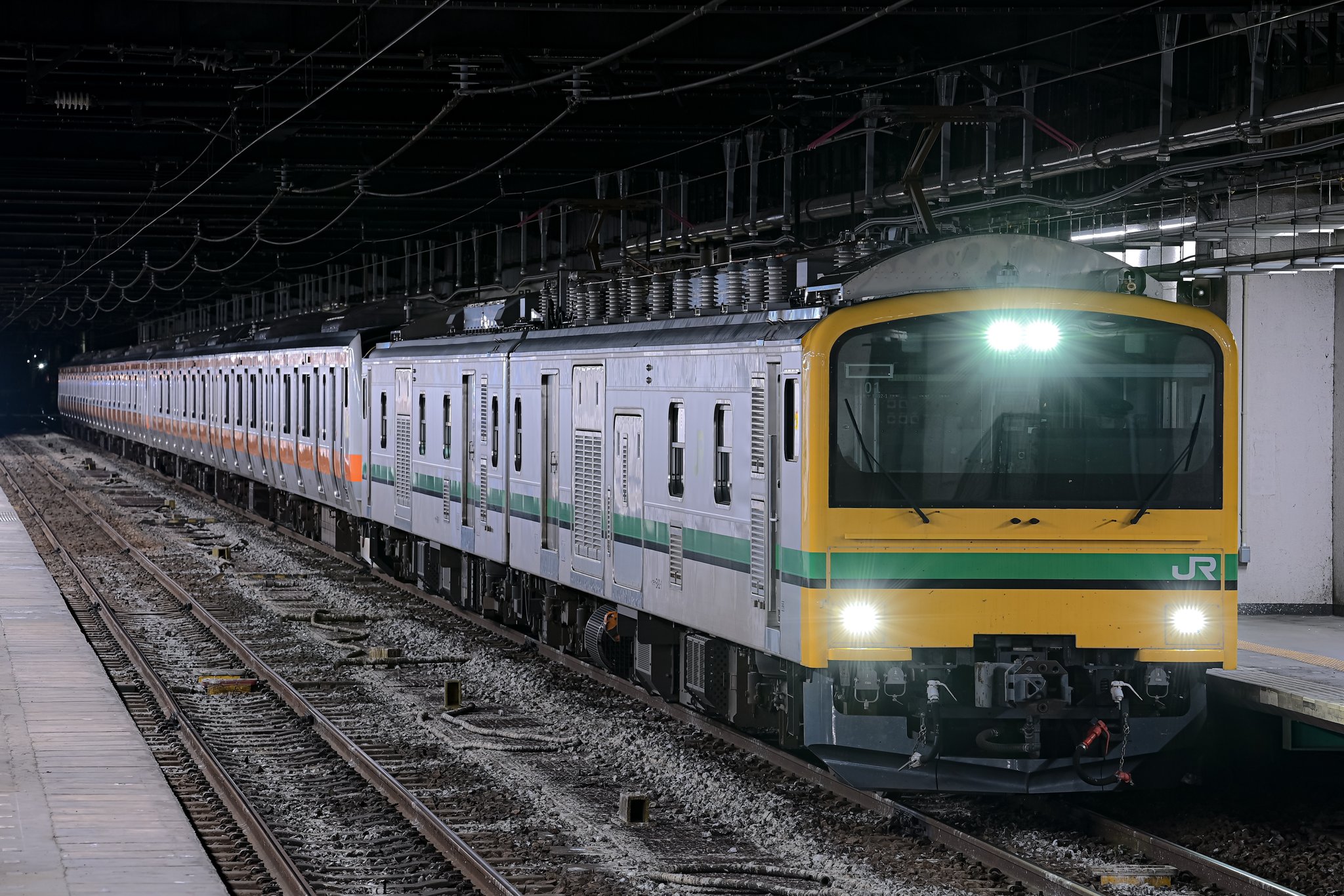 再出品！運動する方へ❤️ねさげ！ HZ-308 ZIPLOA セーフティスニーカー コーコス信岡 ブラック