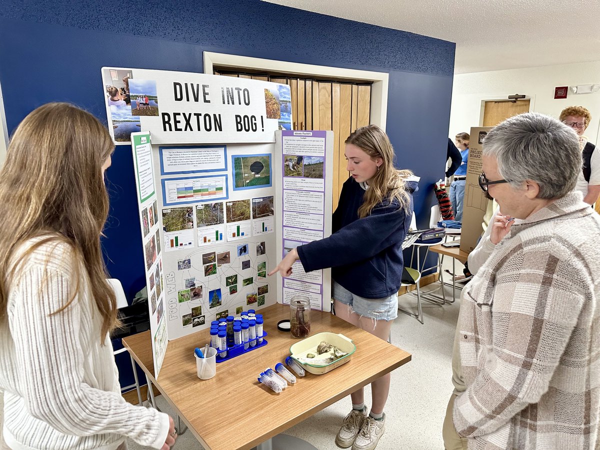 UMBS's tweet image. We already miss our spring term students! Enjoy a snapshot of their last day — celebrating/sharing what they learned and packing up their cabins. Also, view a photo gallery of 125+ memories during their 4-week adventure at the campus along Douglas Lake: myumi.ch/y1m1w