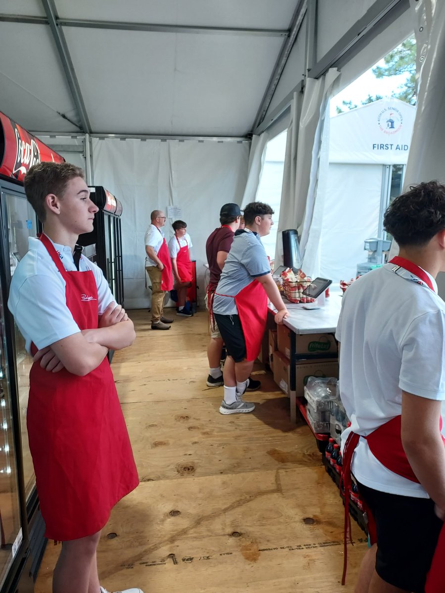 Proud of our CM football players and parents for volunteering at the US Senior open and the Western St military breakfast!  We have great people at Cheyenne Mountain! <a href="/CMTNAthletics/">CM Athletics</a> <a href="/cmsd12/">cmsd12</a>
