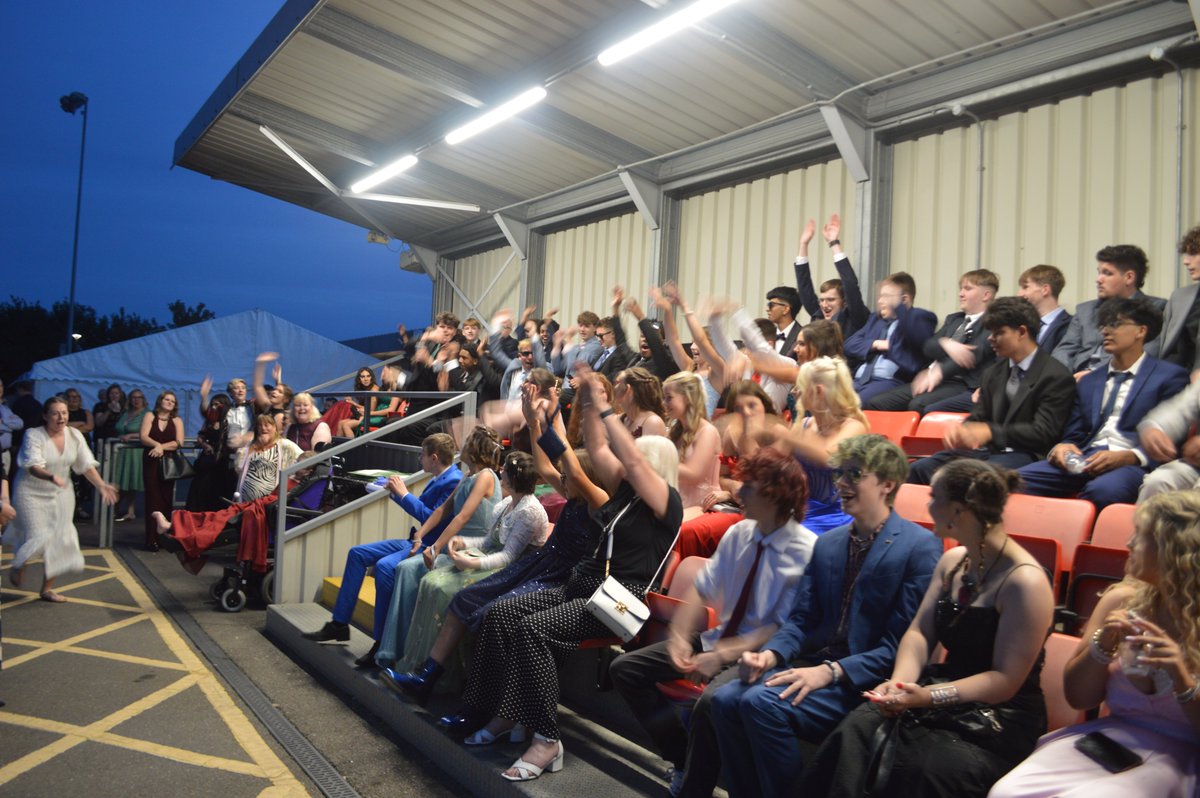 Castle Manor Academy tweet media
