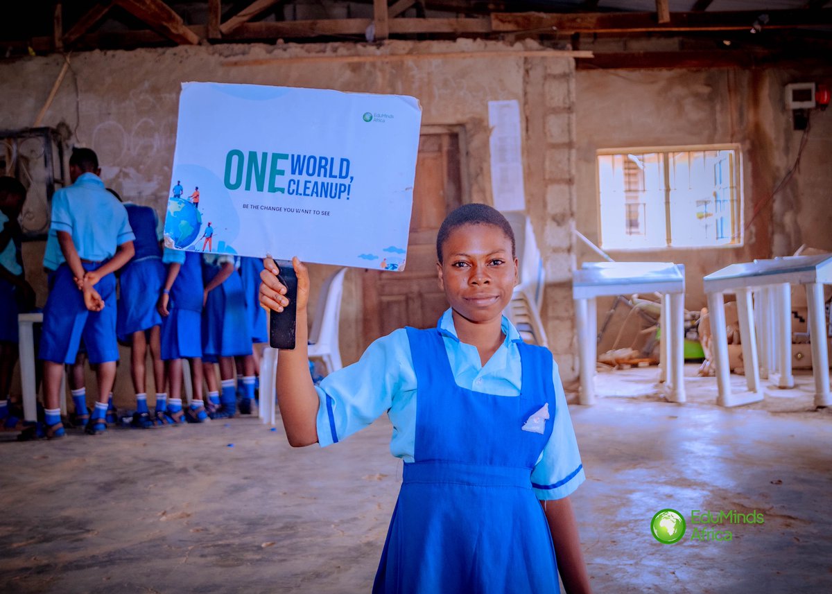 edumindsafrica's tweet image. Empowering the next generation to understand the planet-and protect it.
Our outreach was more than a visit; it was a movement in motion.
#edumindsafrica #climateeducation #youth4climate #climateliteracy"