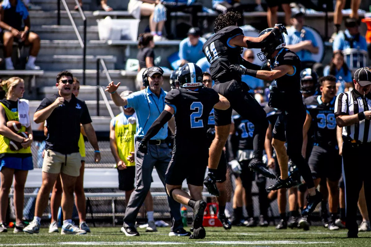 Hugh Wolf (@coachhwolf) on Twitter photo The Team, The Team, The Team
That's what it's all about. Playing for one another. Holding each other accountable, playing to the standard you set, and then celebrating your brothers when they make a big play! 
Together Everyone Achieves More!!
#PrideandPoise The Team, The Team, The Team
That's what it's all about. Playing for one another. Holding each other accountable, playing to the standard you set, and then celebrating your brothers when they make a big play! 
Together Everyone Achieves More!!
#PrideandPoise
