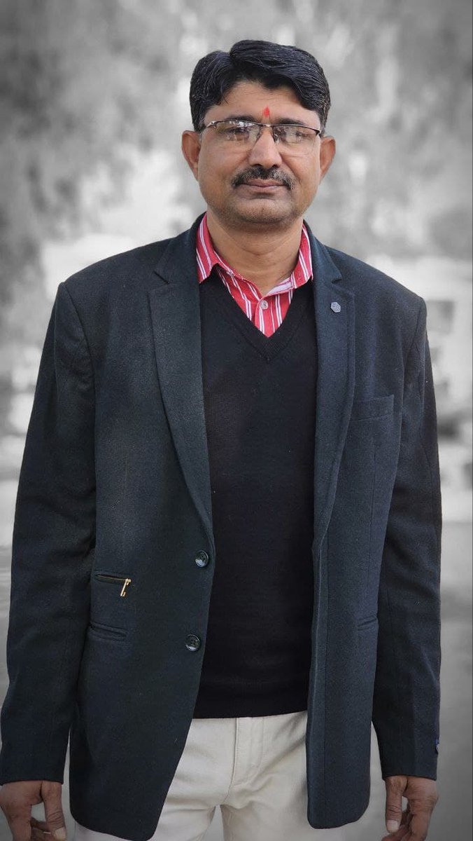 Ganpatcharan05's tweet image. जन्मदिन की बहुत हार्दिक बधाई एवं शुभकामनायें चाचा जी @premdanbarmer
भगवान से आपके उत्तम स्वास्थ्य और दीर्घायु की कामना करता हूँ 🙏