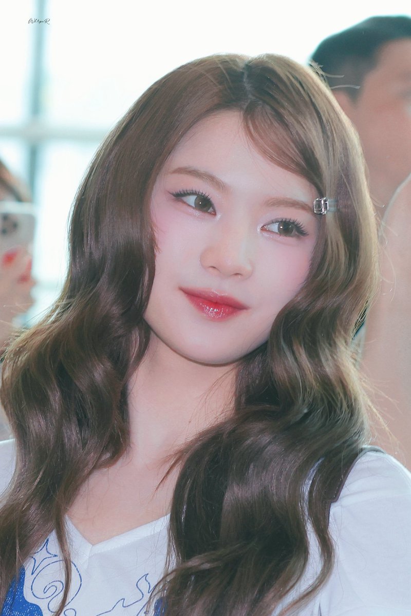Wh1speR0123's tweet image. 250701 ICN 출국💕

#이사진최고
#아이사 #ISA 
#스테이씨 #STAYC