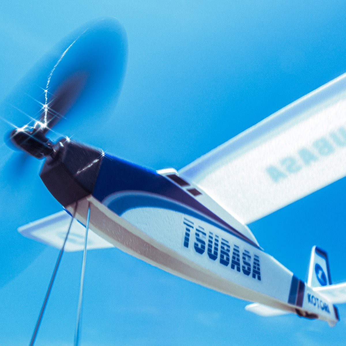 【Release🪽】

#KOTORI 
EP「TSUBASA」
Release Now!!

🎧lnk.to/KOTORI__TSUBAS…

💿kotori.ponycanyon.co.jp/tsubasa

#TSUBASA