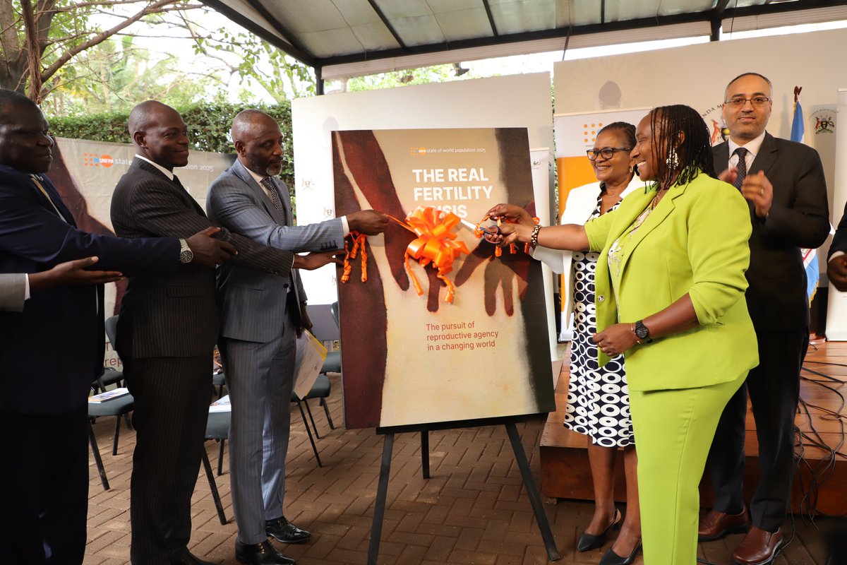 National Planning Authority πΊπ¬ (@npa_ug) on Twitter photo Today, we joined the <a href="/UNFPAUganda/">UNFPA Uganda</a> to launch the '2025 State of World Population' report at the <a href="/UgandaMediaCent/">Uganda Media Centre</a>.
The report was launched ahead of the commemoration of World Population Day scheduled for July 11, 2025, in Kayunga District.
The report highlights the link between Today, we joined the <a href="/UNFPAUganda/">UNFPA Uganda</a> to launch the '2025 State of World Population' report at the <a href="/UgandaMediaCent/">Uganda Media Centre</a>.
The report was launched ahead of the commemoration of World Population Day scheduled for July 11, 2025, in Kayunga District.
The report highlights the link between
