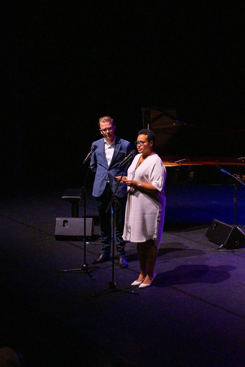 🇵🇱Poland’s 🇪🇺EU Presidency came to a beautiful close today in The Hague with a stunning Marcin Wasilewski Trio 🎹concert. A grand finale and symbolic handover to 🇩🇰 Denmark. Wishing our DK friends success for the good of the entire EU! 🇵🇱🇩🇰🇪🇺 #Poland #Denmark #Poland25eu #eu