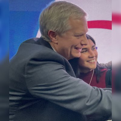 Elli48973973's tweet photo. #NuevaFotoDePerfil #KastPresidente2026 #Kast ahora si q siiiii😌💗 https://t.co/Sz5vGVKJX0