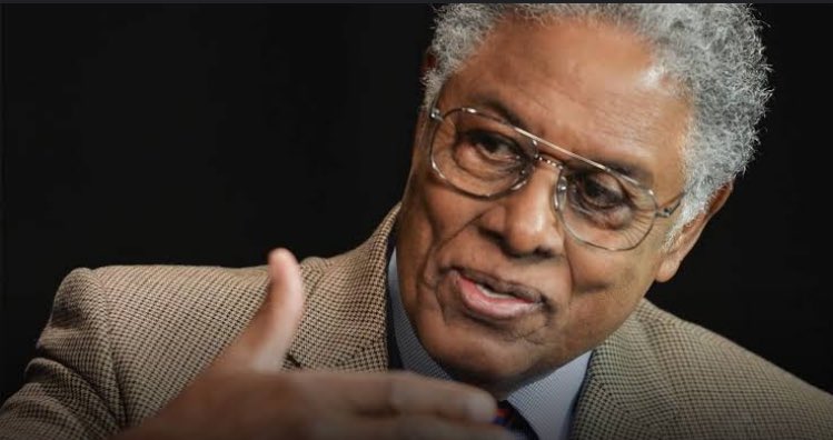 “Cuando quieres ayudar a la gente, diles la verdad.

“Cuando quieres ayudarte a ti mismo, les dices lo que quieren oír”.

Thomas Sowell