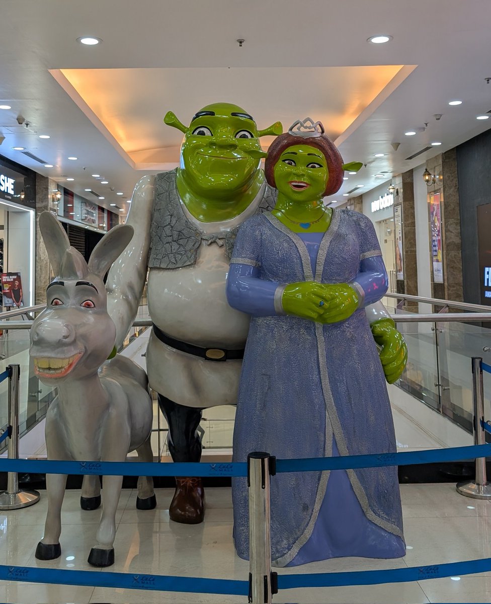 amahadevbhakt's tweet image. Me and who?