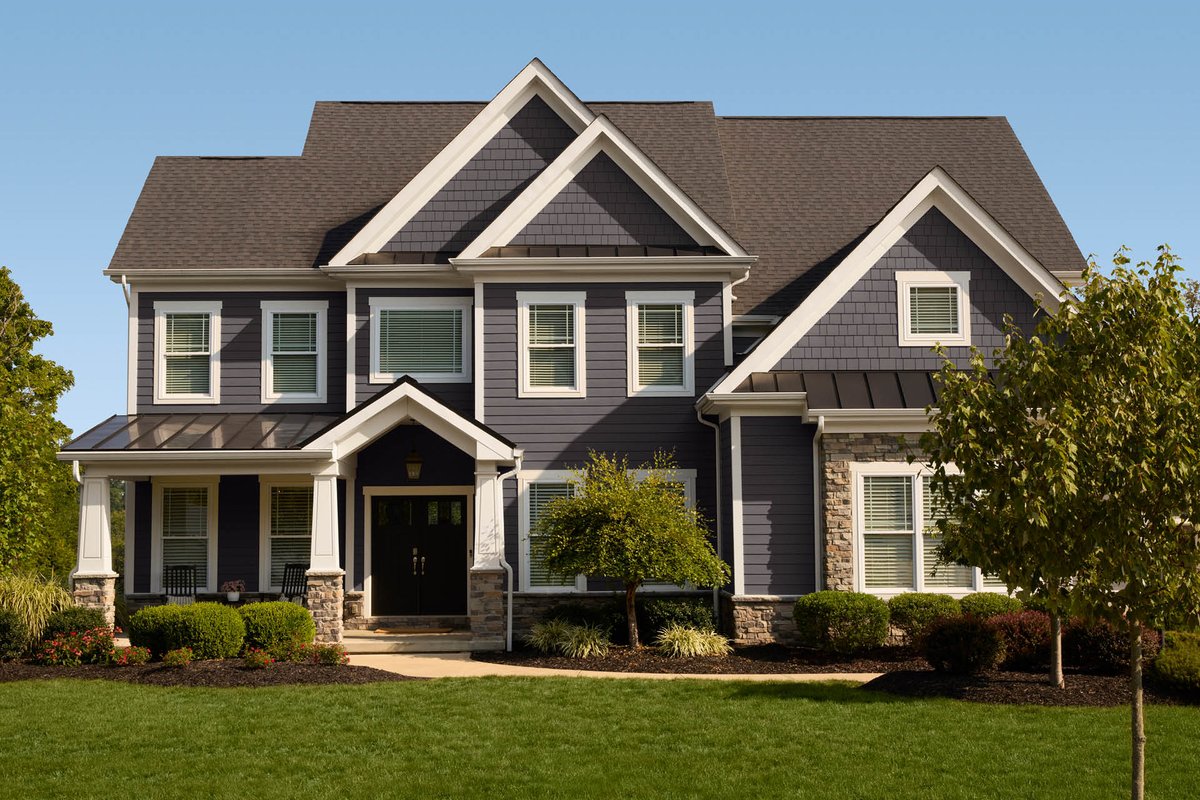 JamesHardie's tweet image. Exciting times at #JamesHardie as we welcome new colleagues from @TheAZEKCompany! Our future is bright with iconic brands like Hardie® siding & trim, AZEK® Exteriors, TimberTech®, and more; strong relationships with builders & remodelers; superior, localized manufacturing; &…
