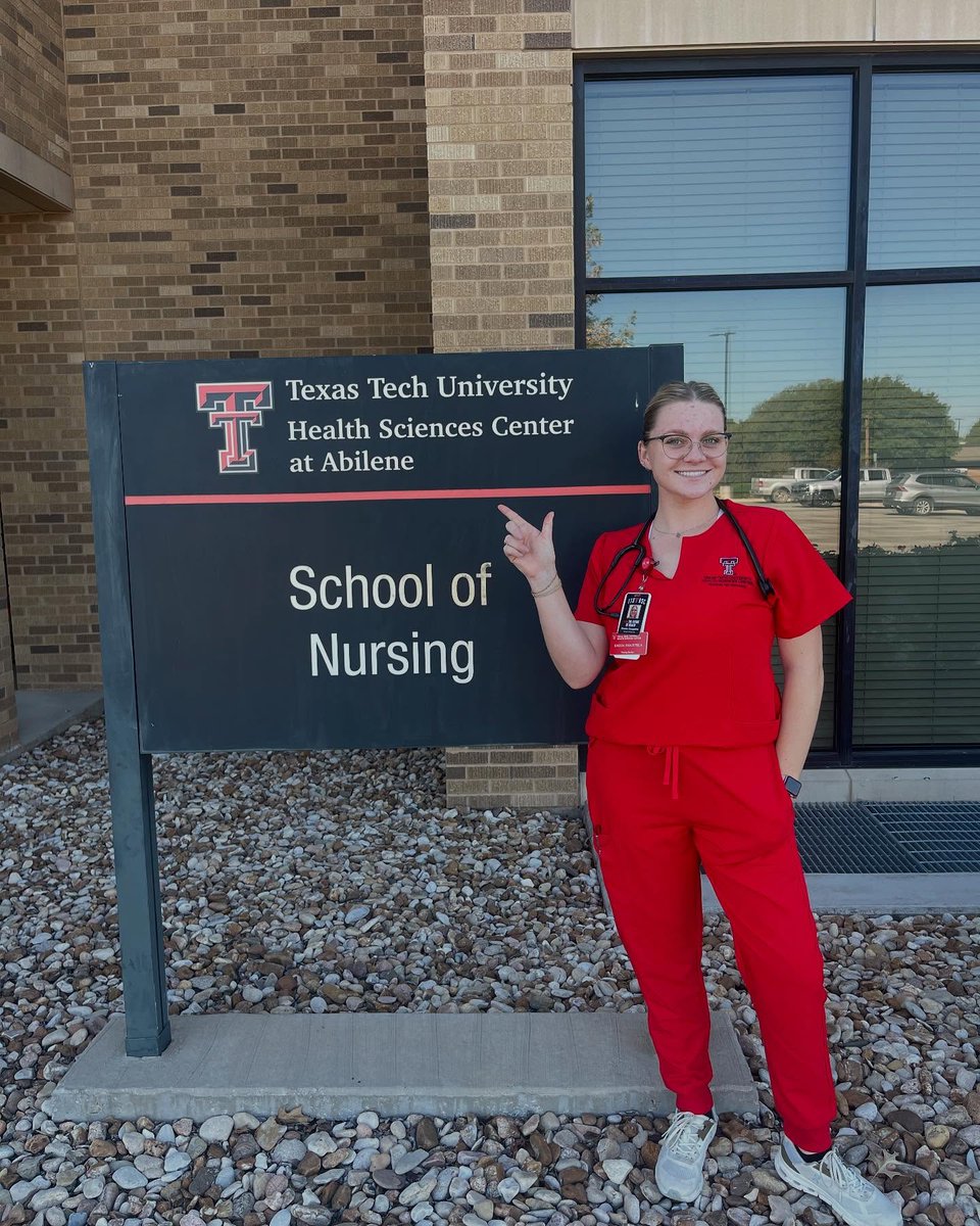 ttuhscson's tweet image. βsorry been busy and forgot to postβ Emilia, a @TTUHSC at #Abilene School of Nursing student, shares what she has been working on offline.