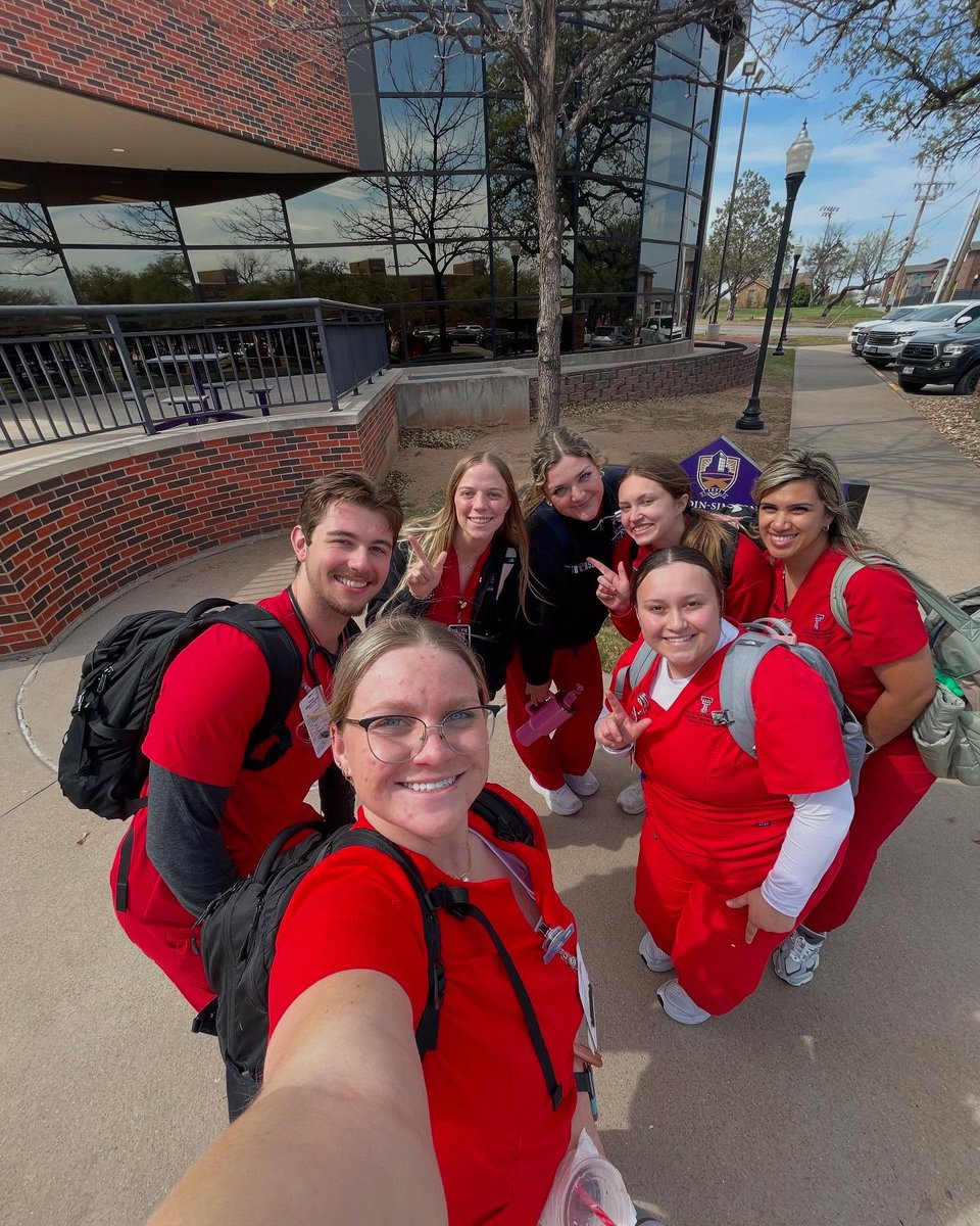 ttuhscson's tweet image. βsorry been busy and forgot to postβ Emilia, a @TTUHSC at #Abilene School of Nursing student, shares what she has been working on offline.