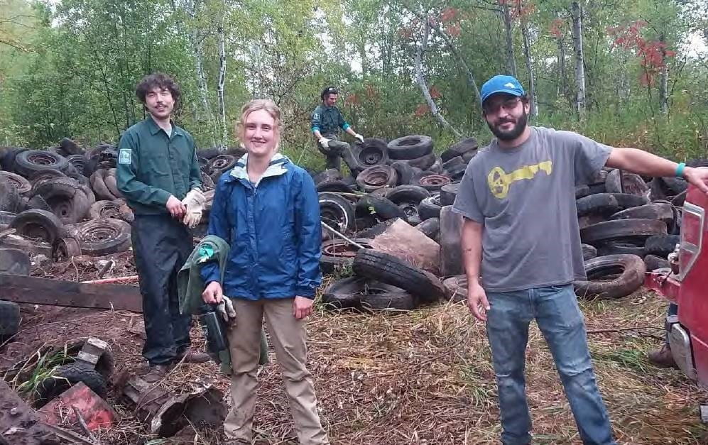 MichiganEGLE's tweet image. Proper tire care = better fuel economy + longer tire life.
Fewer tossed tires means less pollution—and more chances to reuse them in roads, mulch &amp;amp; more! ♻️

EGLE awarded $2M+ in 2024 to help turn old tires into new solutions. tinyurl.com/7bfeafy3 #NTSW #NationalTireSafetyWeek