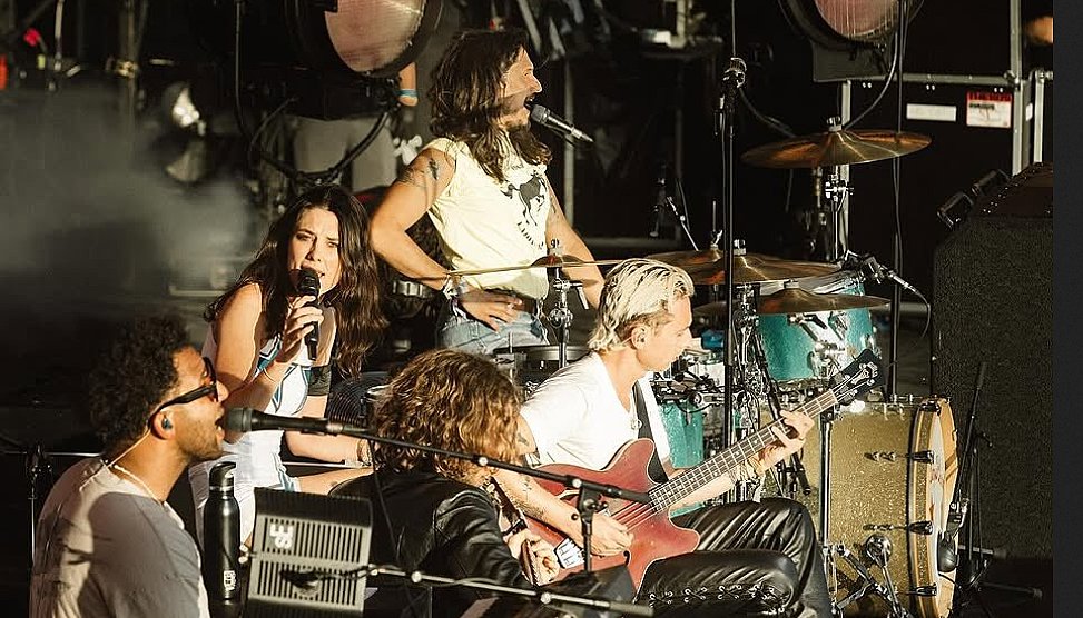 The UK's best band: Wolf Alice on stage at Glastonbury this weekend.  Stellar reviews and a top-five ranking among all acts at the festival.

(L to R):  Touring keyboardist Ryan Malcolm, singer Ellie Rowsell, drummer Joel Amey, guitarist Joff Oddie, and bassist Theo Ellis.