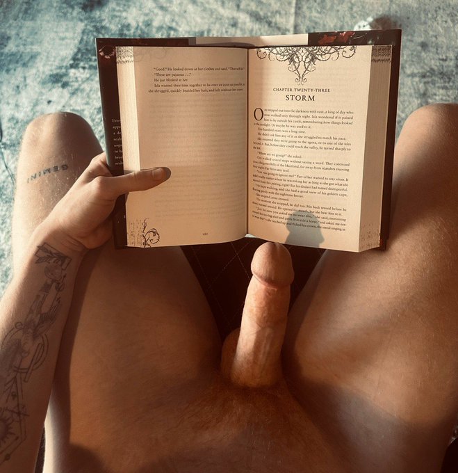 Watch itsevanwade's leaked NSFW photo on TwXstars