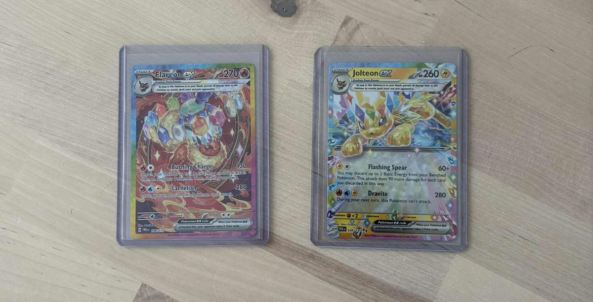 ItsZarisaTTV 🔜 DBD MONTREAL 🇨🇦 tweet media