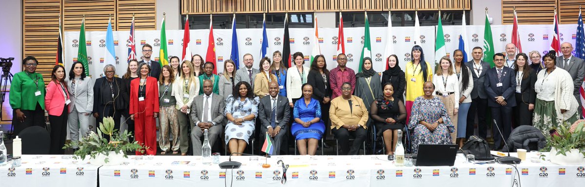 Aleta Miller (@aletafmiller) on Twitter photo 📸 #HappeningNow 3rd #G20 Empowerment of Women #EWWG meeting held in the heart of the 🐘 Kruger National Park.
<a href="/unwomenafrica/">UN Women Africa</a> joined global leaders gathered to spotlight #UnpaidCareWork, advancing the agenda for gender equality and women's economic empowerment.
#G20SouthAfrica 📸 #HappeningNow 3rd #G20 Empowerment of Women #EWWG meeting held in the heart of the 🐘 Kruger National Park.
<a href="/unwomenafrica/">UN Women Africa</a> joined global leaders gathered to spotlight #UnpaidCareWork, advancing the agenda for gender equality and women's economic empowerment.
#G20SouthAfrica