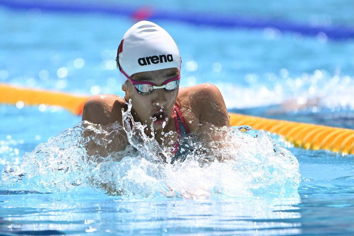 ELA İŞCAN'dan 2 ALTIN ve 1 GÜMÜŞ!

Sırbistan'ın başkenti Belgrad'da düzenlenen Comen Cup müsabakasında Ülkemizi temsil eden Rekortmen Yüzücümüz ve Öğrencimiz Ela İşcan 200m Karışık ve 400m Karışık'ta Comen Şampiyonu olurken, 200m Kurbağalama'da gümüş madalyanın sahibi oldu.