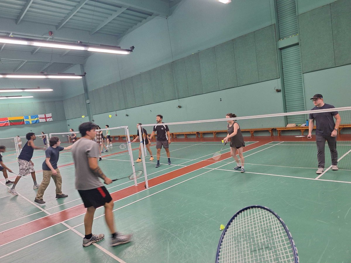 Out of the office and onto the court!☀️🏸
The Nectar team swapped sketches and prototypes for birdies and rallies at our summer team-building badminton showdown. Great to get moving, laugh a lot, and see everyone's competitive side (in the best way).
Who says designers and