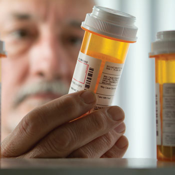Tackling deprescribing in older adults

Polypharmacy increases the risk for poor outcomes and often results from drugs being continued longer than necessary, leading to a heavier burden of care.

immattersacp.org/archives/2025/…