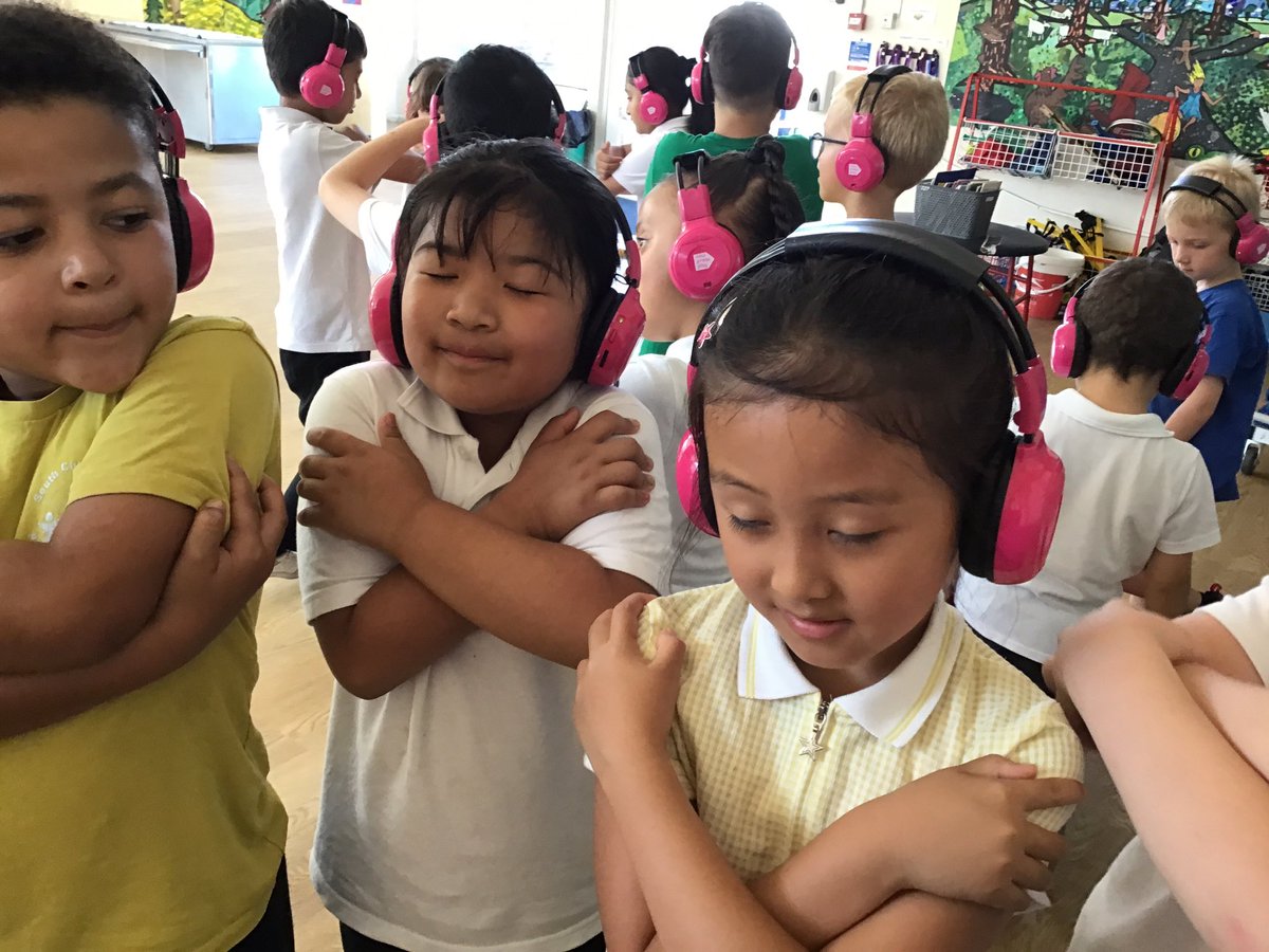 Year 2 enjoyed using the Now Press Play headphones to explore the Great Fire of London.  They used fire squirts, fire hooks and dynamite to blow up burning buildings. #WeLoveSouthCamberley