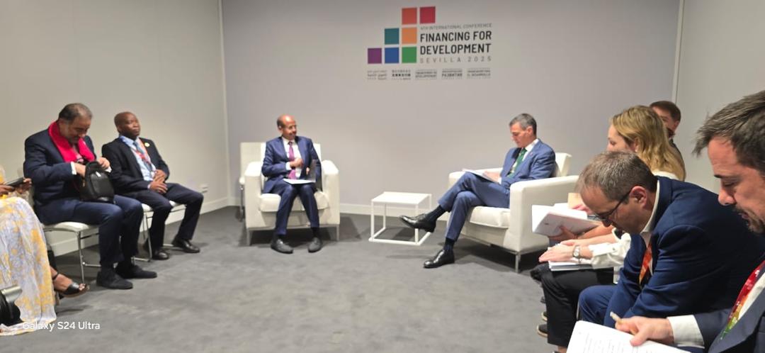 African Union (@_africanunion) on Twitter photo AU Commission Chair H.E. <a href="/ymahmoudali/">Mahmoud Ali youssouf</a> met with the Prime Minister of Spain H.E. <a href="/sanchezcastejon/">Pedro Sánchez</a> on the margins of the #FfD4 conference in Seville & reaffirm the AU–Spain partnership. He thanked Spain for hosting #FfD4 in Seville and welcomed the opportunity to advocate for AU Commission Chair H.E. <a href="/ymahmoudali/">Mahmoud Ali youssouf</a> met with the Prime Minister of Spain H.E. <a href="/sanchezcastejon/">Pedro Sánchez</a> on the margins of the #FfD4 conference in Seville & reaffirm the AU–Spain partnership. He thanked Spain for hosting #FfD4 in Seville and welcomed the opportunity to advocate for