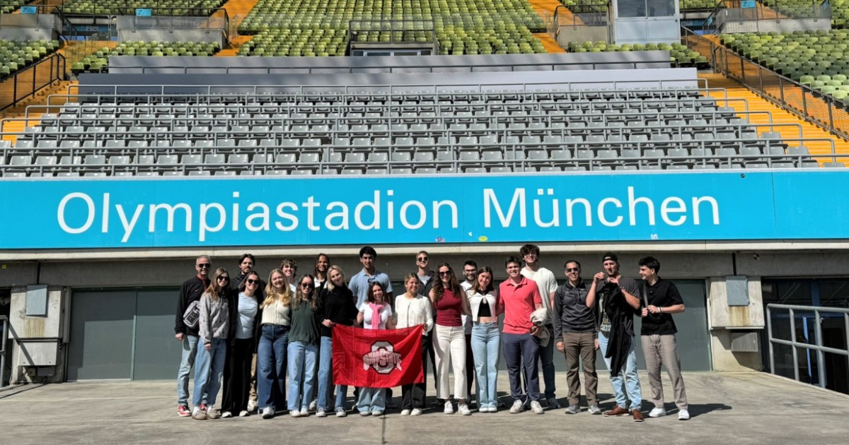 OhioState's tweet image. From stadium tours to professional networking, Buckeyes studying abroad in Europe are exploring what it takes to succeed in the global sports world. The program connects classroom learning with real-world experience. ποΈβοΈ go.osu.edu/C6ZV