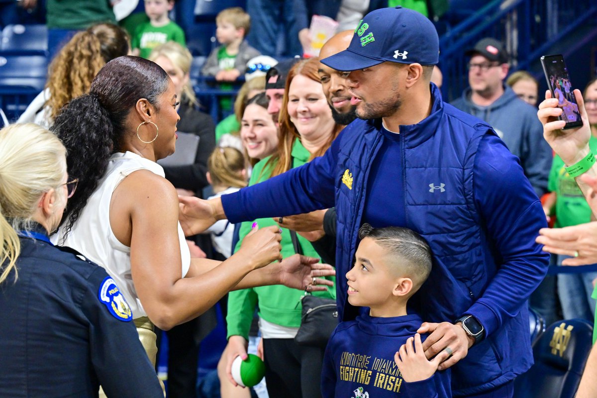 A summer recalibration, including the Freeman factor, for Niele Ivey and #NotreDame women’s basketball
“He comes to my practices. I come to his practices. ... We’re both good sounding boards for each other." — Niele Ivey
on3.com/teams/notre-da…