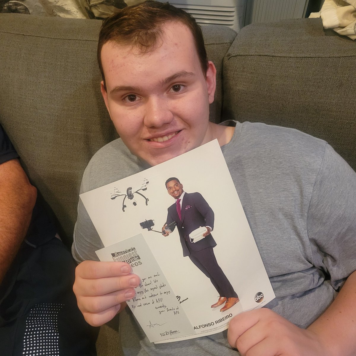 lookcows's tweet photo. @AFNtelevision Thank you so so much!! Your biggest fan is thrilled!! https://t.co/g4A4R0TaXP