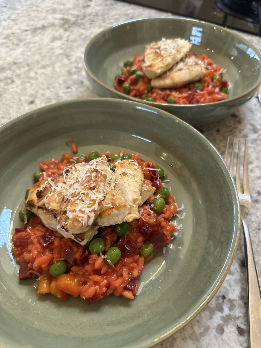First garden produce risotto of the year. Peas and beetroot and garlic and tiny carrots grown at home. Gorgeous.