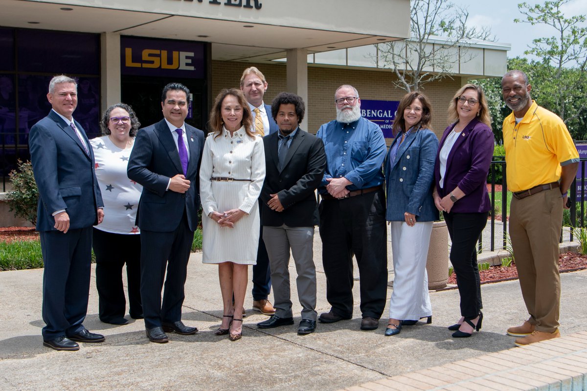LSUEunice's tweet image. We had the pleasure of hosting LSU Board of Supervisors member, Lieutenant Colonel (Ret) Roderick Alvendia, for today's Vet Fest. Mr. Alvendia toured our campus and met our campus community. Thank you to Board Member Alvendia for your support of LSUE and the entire LSU family!