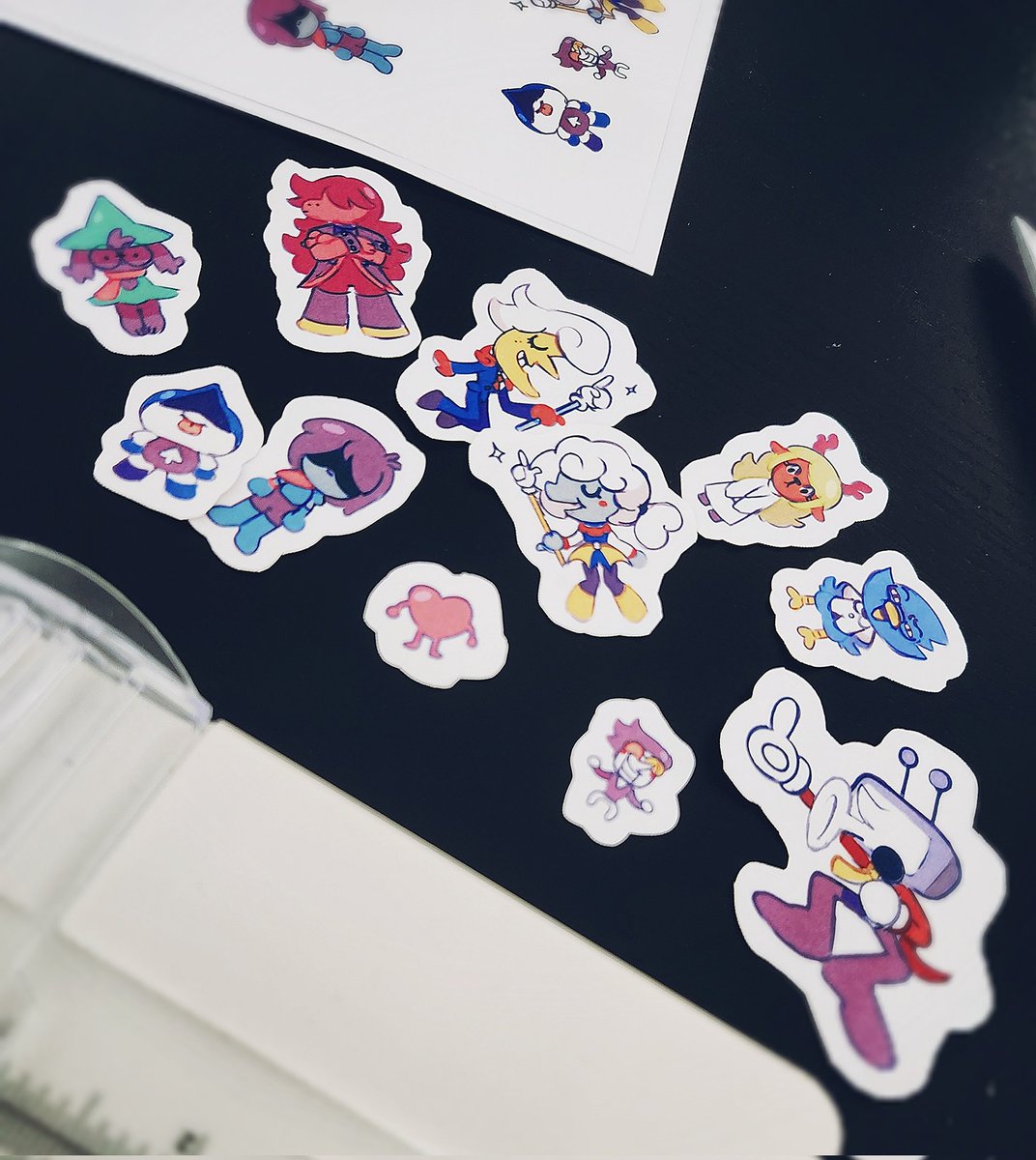 Handmade deltarune stickers! 😩❤️