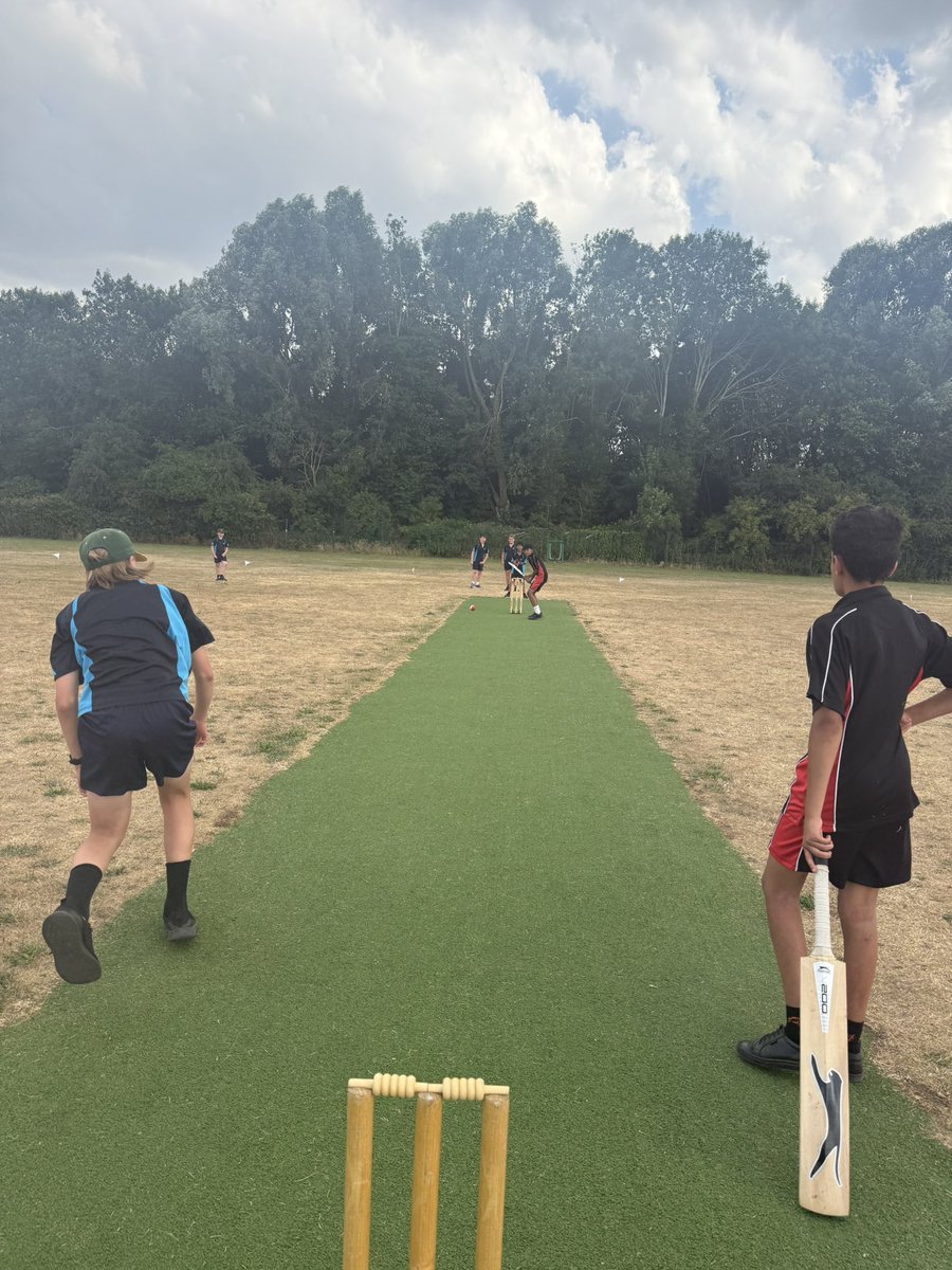 Great work from the Year 7 cricket team who played <a href="/Bed_AcadPE/">Bedford Academy PE</a> this afternoon, a game played in great spirit where the boys fell short by 18 runs 🏏