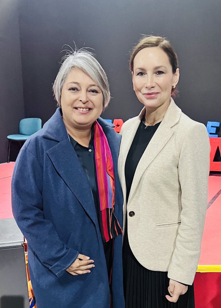 Hoy comenzamos una nueva etapa de lucha por llevar más justicia, dignidad y desarrollo a escala humana y con respeto a la naturaleza y a las regiones. Ganamos en noviembre? Obvio!! Porque #JaraNosUne