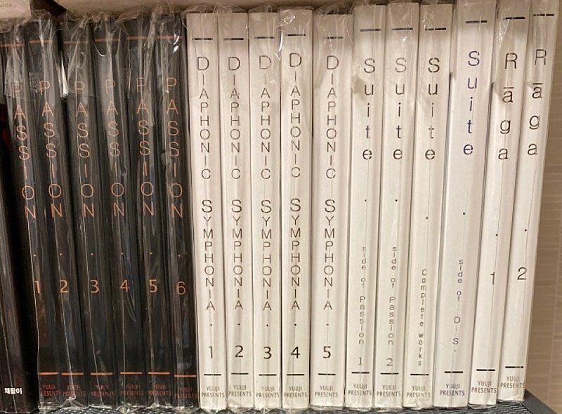 nyx_Lucia's tweet photo. #패션 #유우지 #passion
단행본 소설 구소장본 구합니다
본편 라가 스위트 다심 전부 구해요

구소장본 17권 일괄 우대합니다
배포 20 정도에 천천히 구할 생각이고 하자 최대한 없는 걸로 구합니다
(라가>본편>스위트>다심 순으로 우대)

라가/본편은 시리즈 개별 구매o
프로필 옾챗으로 연락주세요 https://t.co/jeZxsy7EKm