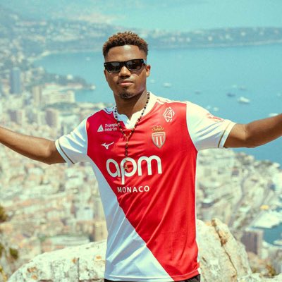 KillianKujo's tweet photo. #NouvellePhotoDeProfil https://t.co/BYJcd4edYc