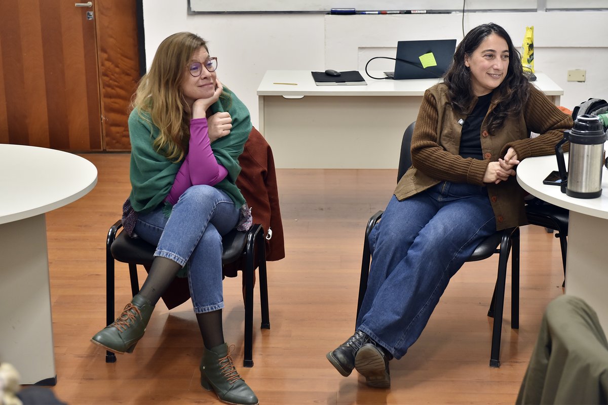 Conversatorio-Taller: Construyendo Turismo Rural Comunitario
El técnico en acción

El encuentro propuso un espacio para intercambiar experiencias, saberes y desafíos vinculados al turismo rural desde una perspectiva comunitaria, crítica y situada.

➡️econo.unlp.edu.ar/extension/conv…