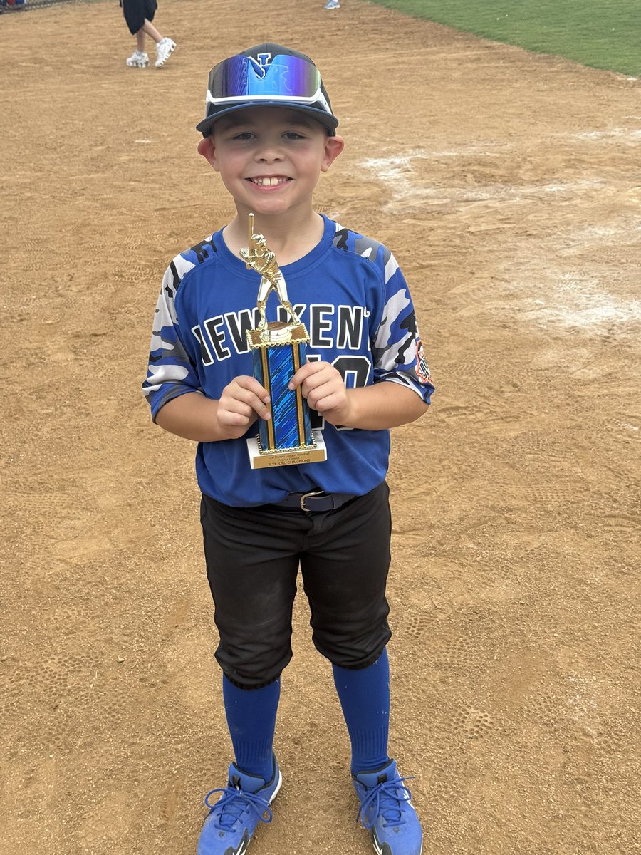 Thomas Burgess tweet media