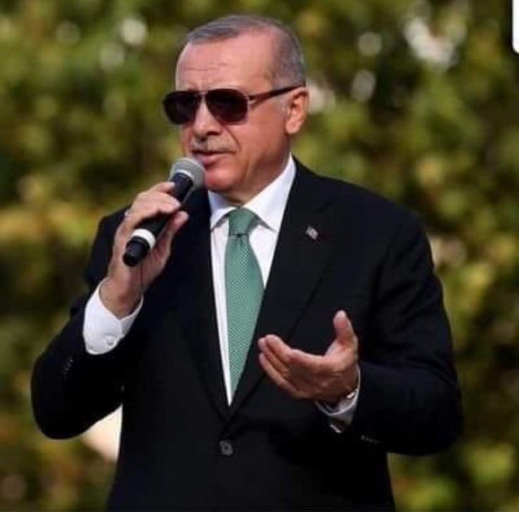 Ramazan CAN🇹🇷 (@ramazancan0071) on Twitter photo Biz işimize bakıyoruz kimse bizi partilerinin iç kavgasına çekmesin...
Davacı olan kendileri,davalı olan kendileri,
Müşteki olan kendileri,
Fail olan kendileri değil mi?
<a href="/RTErdogan/">Recep Tayyip Erdoğan</a> Biz işimize bakıyoruz kimse bizi partilerinin iç kavgasına çekmesin...
Davacı olan kendileri,davalı olan kendileri,
Müşteki olan kendileri,
Fail olan kendileri değil mi?
<a href="/RTErdogan/">Recep Tayyip Erdoğan</a>