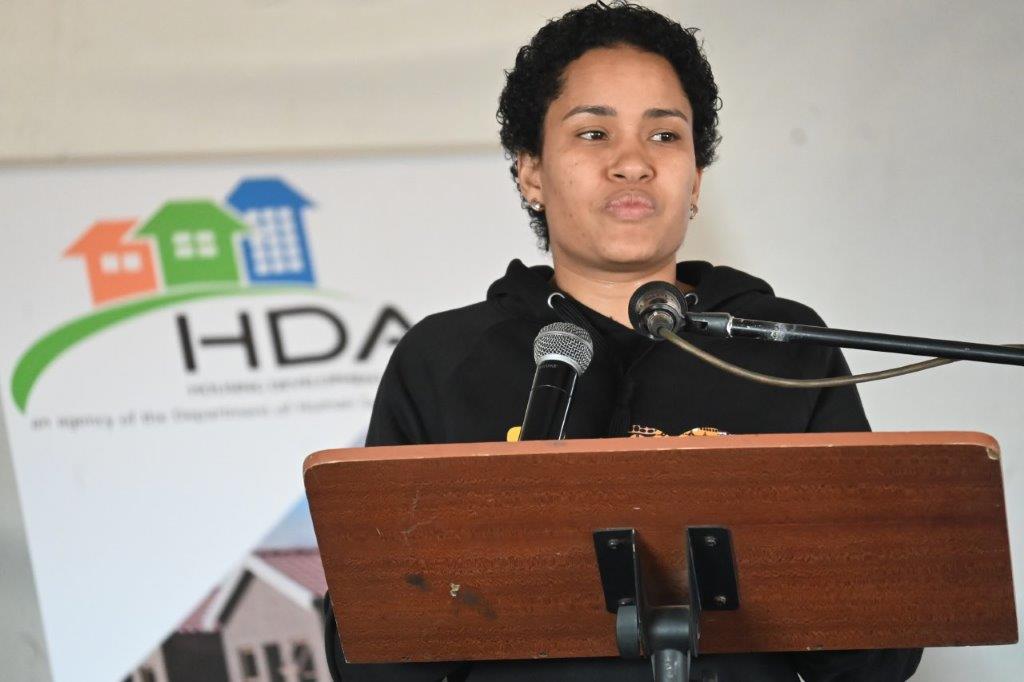 Delivering dignity, one stand at a time!

Today, the MEC for Human Settlements, Tasneem Motara , led the Handover Ceremony of housing units at John Dube Mega (BNG Walk-ups) and serviced stands under the Ikageleng Rapid Land Release Programme in Chris Hani – fulfilling a promise