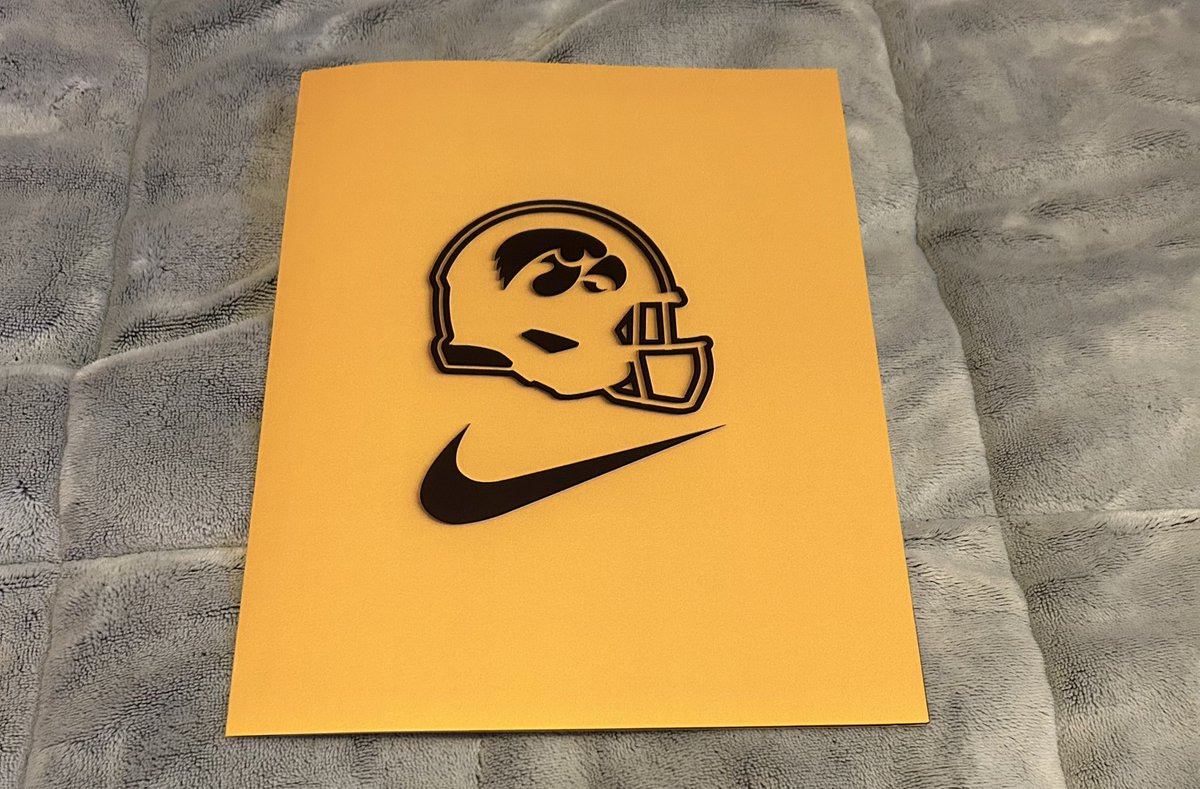 shanks2cold's tweet image. Thank you very much @HawkeyeFootball for the mail I really appreciate it!! @CoachOYoung @CoachTimLester