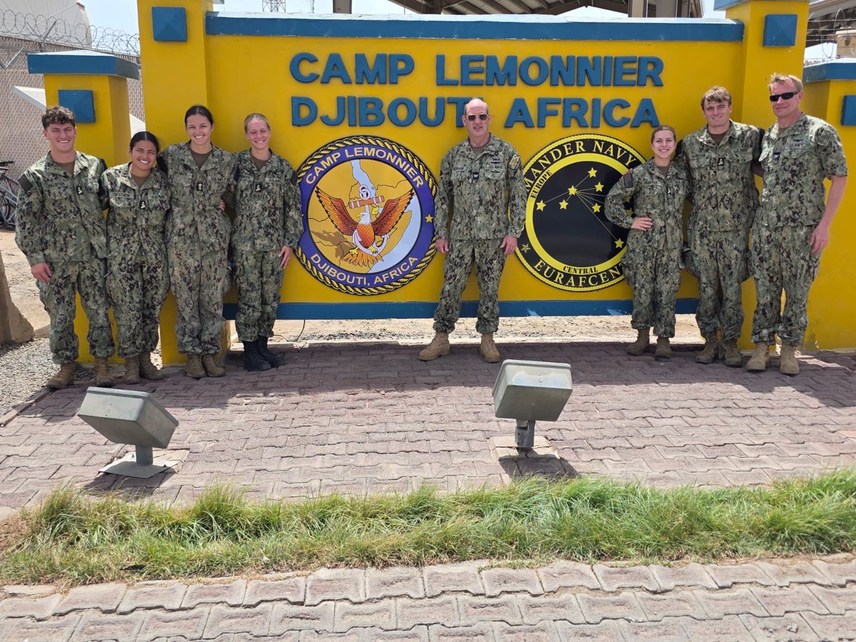 NavalAcademy's tweet image. More Summer Training pics from around the country and globe! From launching an F/A-18F off of a carrier and an LREC in Europe to an event at @NYYC_org with @SECNAV and training in Djibouti, our mids are everywhere this summer. #usna #midshipmen