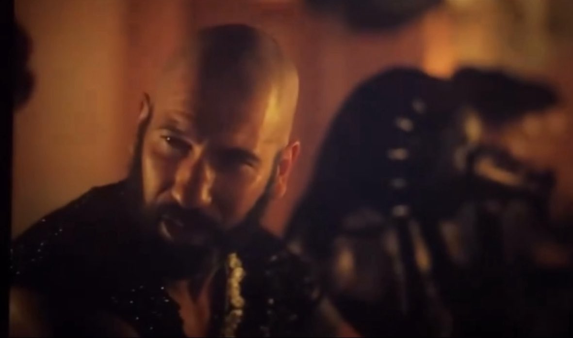 Επιτρέψτε μου να σας πω κάτι…