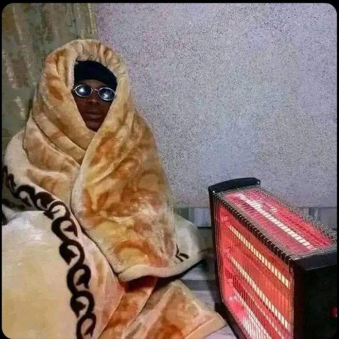 Normal people: yay😊 it's my birthday month
Me in July :...........:........&lt;&lt;&lt;