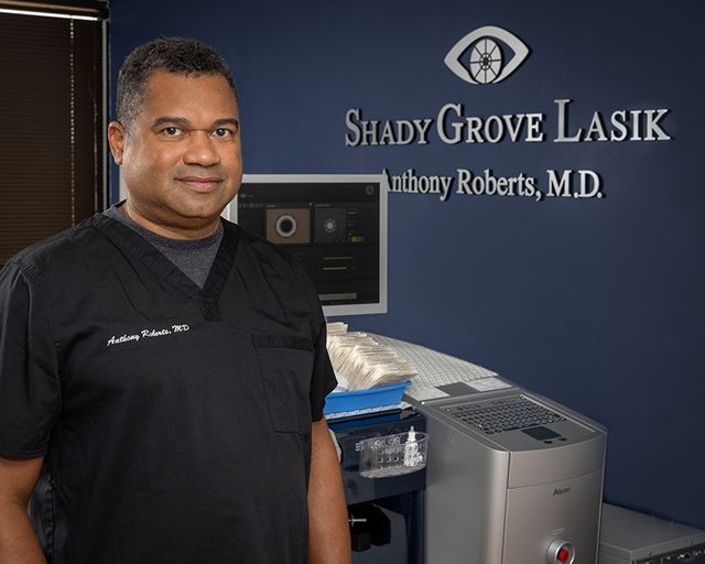 🌟Discover the Gift of Clear Vision with Dr. Anthony Roberts at Shady Grove Ophthalmology! 👁️
✨ Comprehensive Eye Exams
✨ LASIK Eye Surgery ($1300 Off LASIK May Promo)
✨ Expert Cataract Surgery
🌐➜ SGeyes.com
#ophthalmologist #LASIK #DrAnthonyRoberts