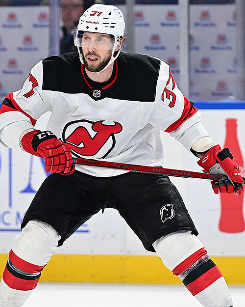 Per <a href="/nhlupdate/">Brennan Klak</a> the New York Rangers are signing Justin Dowling to a free agent deal, the former NJ Devil played 52 games this past year for NJ. He has played 152 career NHL games, gives Rangers forward depth that can play center and wing #NYR #NHLFreeAgency2025