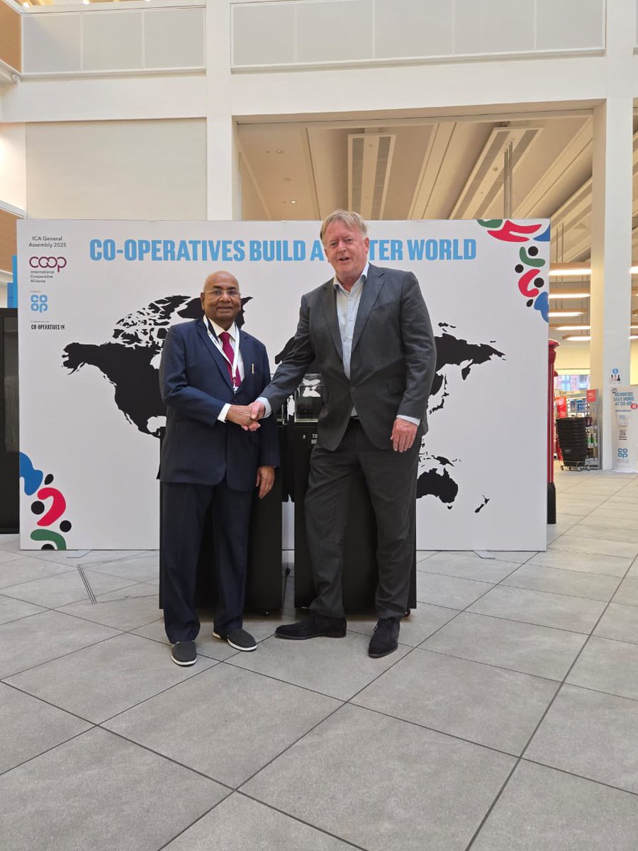 drusawasthi's tweet photo. Today, I met DG, ICA @icacoop Mr. Jeroen Douglas at the ICA General Assembly, Manchester, UK. I congratulated him for this General Assembly in UK. https://t.co/I4HA1T0zWd